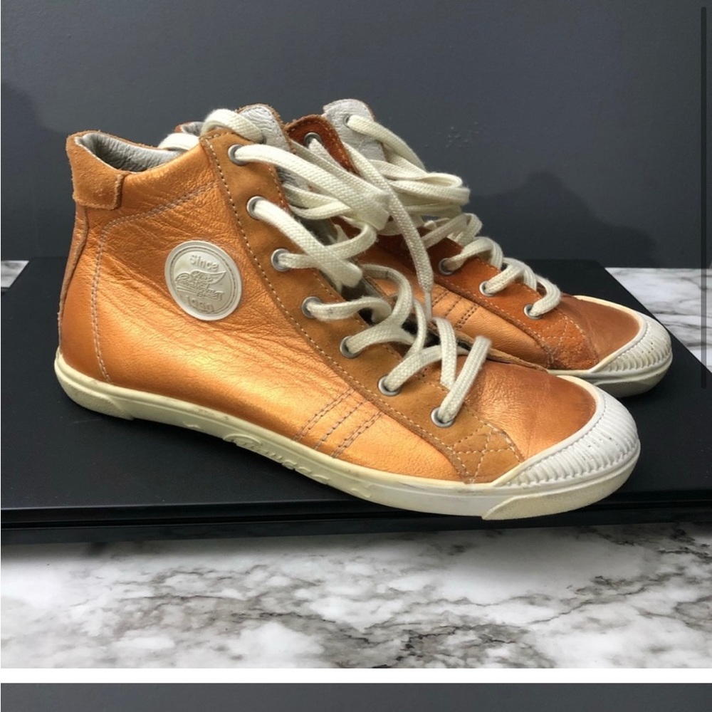 Really cool vintage pataugas sneakers
